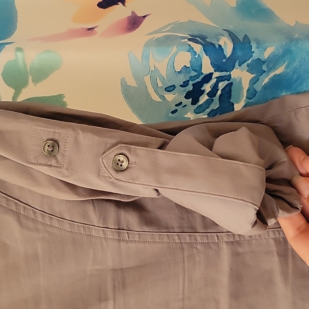 Express Essential Stretch Small button-up - Picture 4 of 4